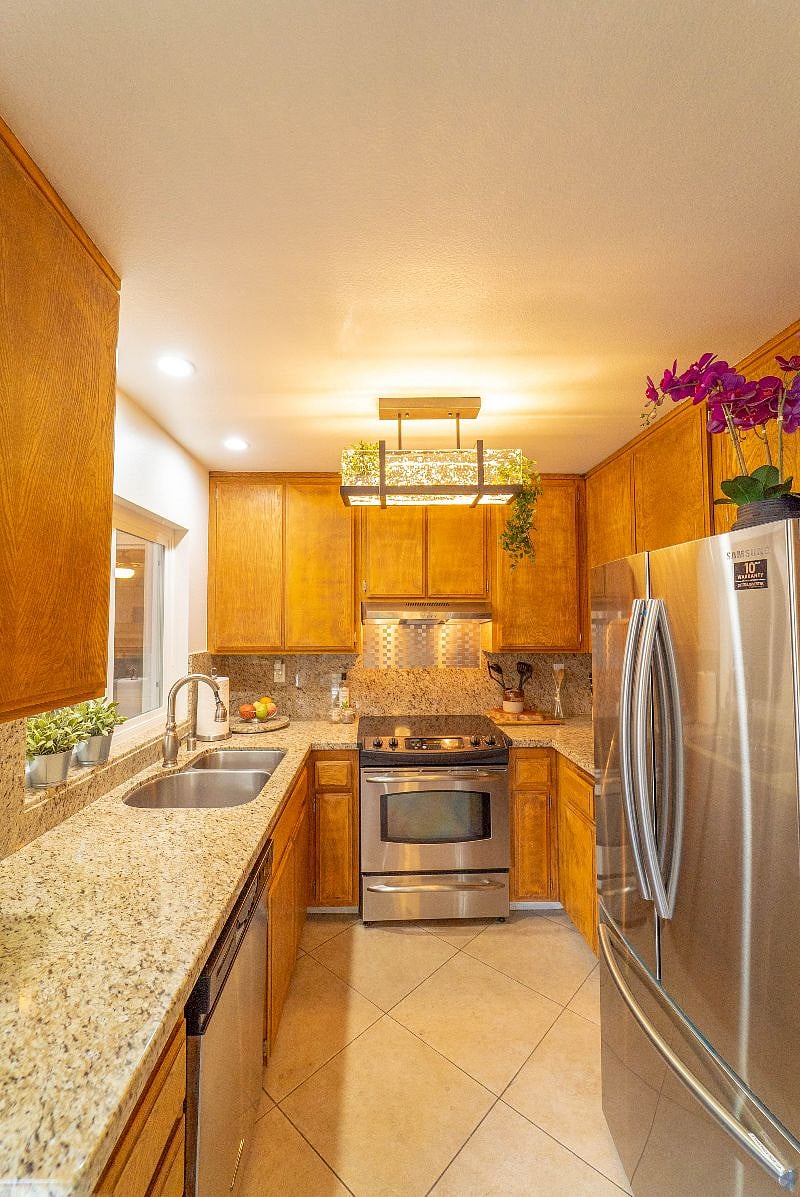 Furnished Finder property 508790_1 photo 11
