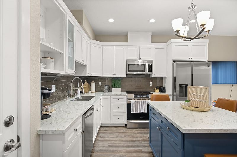 Furnished Finder property 508817_1 photo 25