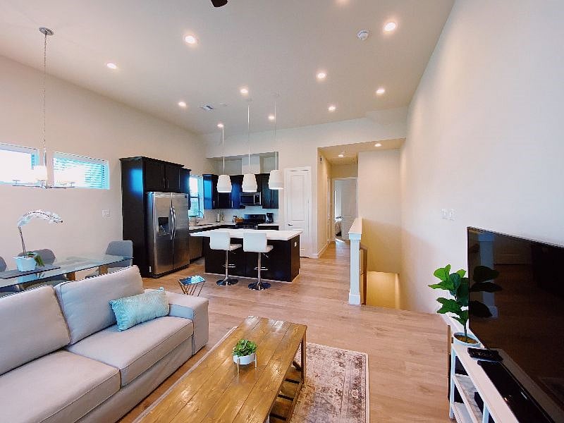 Furnished Finder property 508859_1 photo 10
