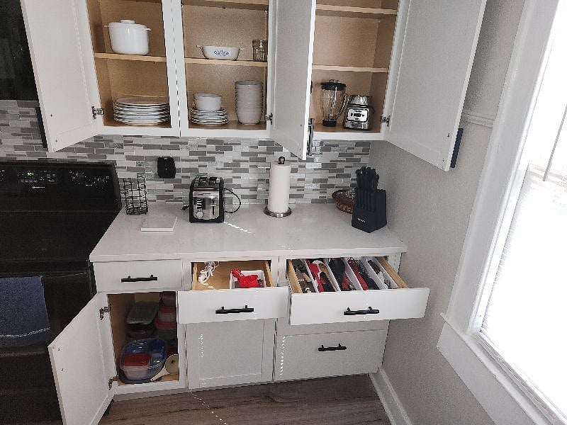 Shared space - Fully stocked kitchen