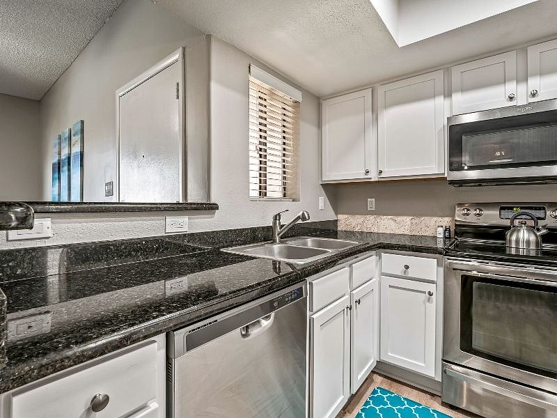 Furnished Finder property 508991_1 photo 12
