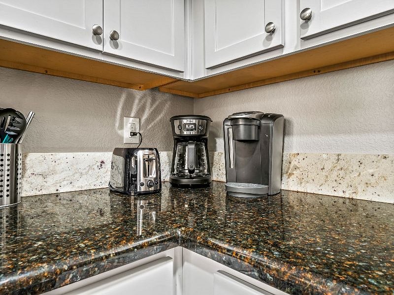 Furnished Finder property 508991_1 photo 15