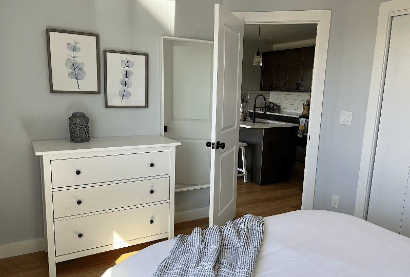 deep storage in dresser