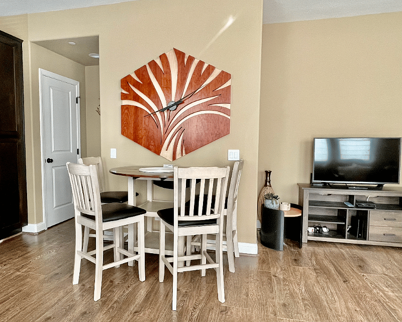 Dining area - table opens up to seat four comfortably.