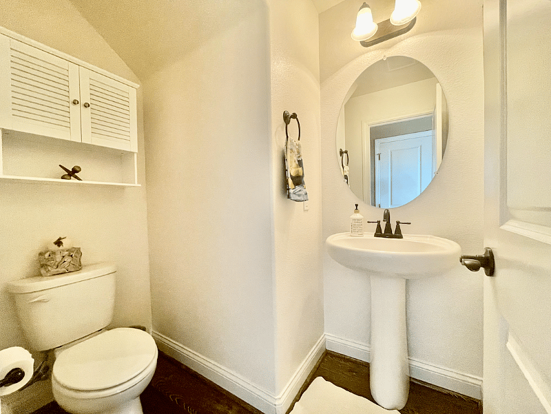 Lower Bath - Powder Room