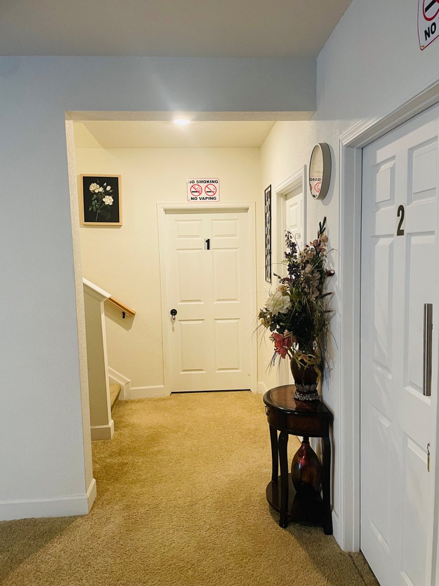 Furnished Finder property 509533_1 photo 32