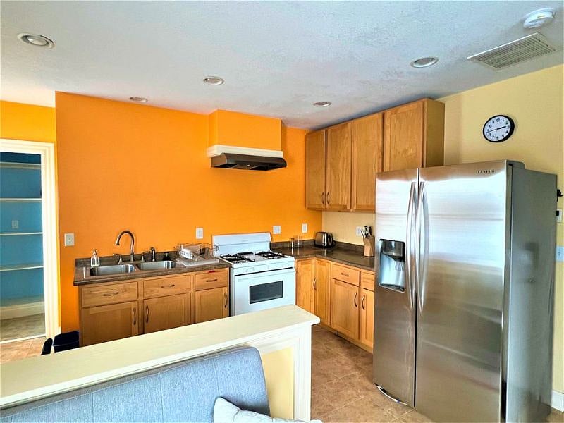 Furnished Finder property 509553_1 photo 3
