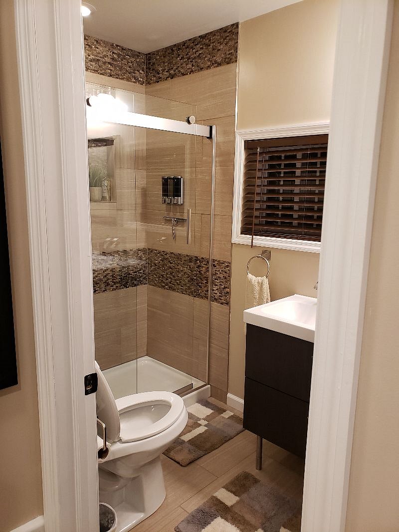 Amazing walk in tiled shower