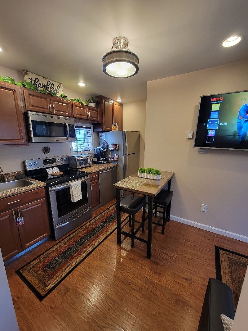 Furnished Finder property 509560_1 photo 18