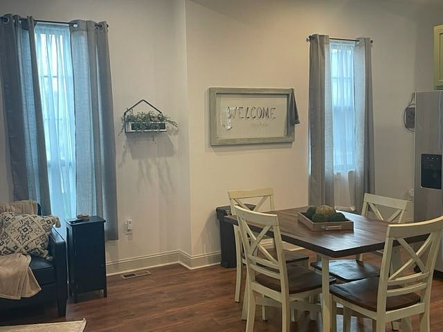 Living, dining space.