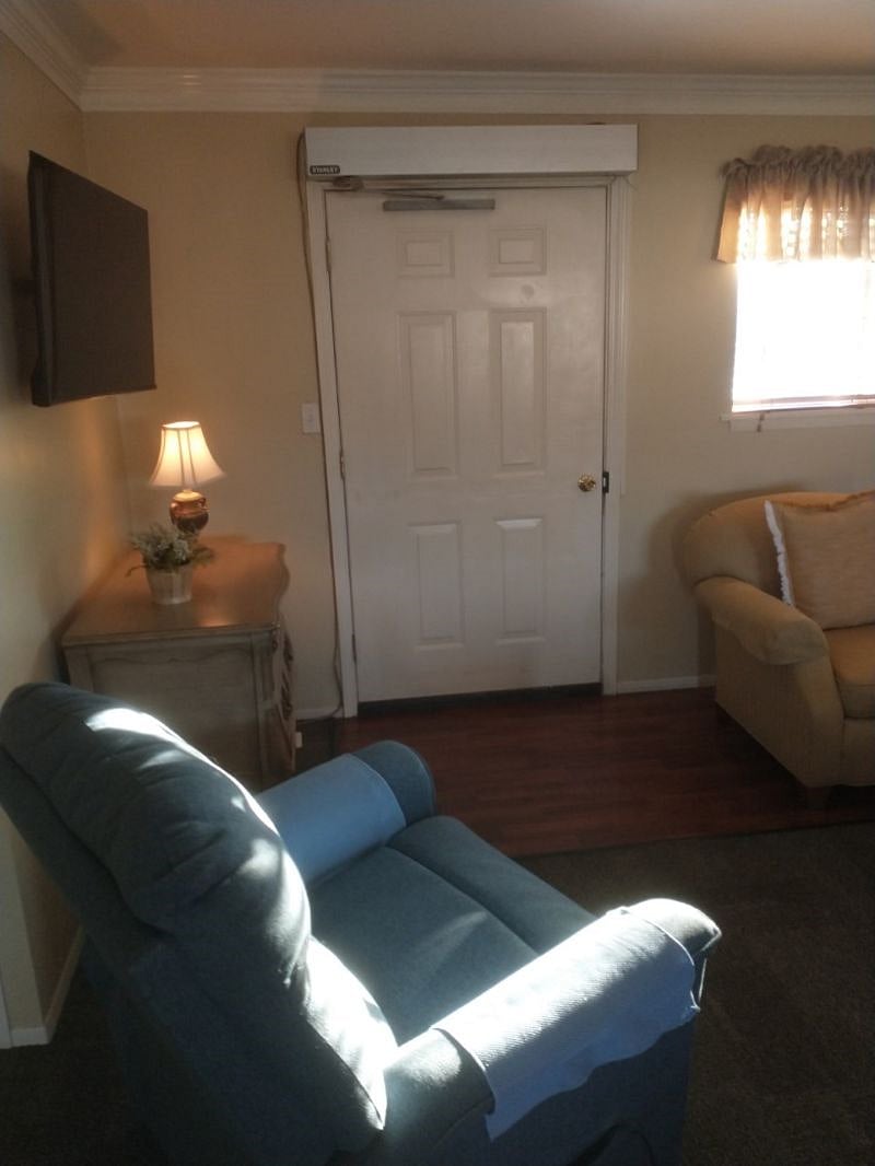 Furnished Finder property 509804_1 photo 6