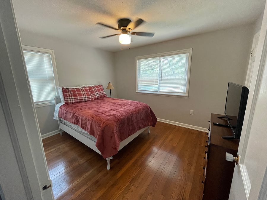 Furnished Finder property 509859_2 photo 8