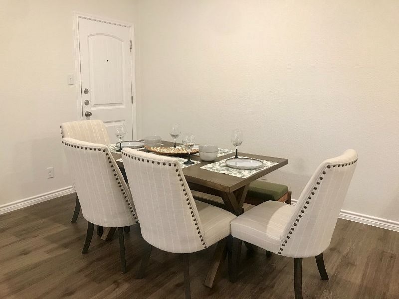 Furnished Finder property 509880_1 photo 5