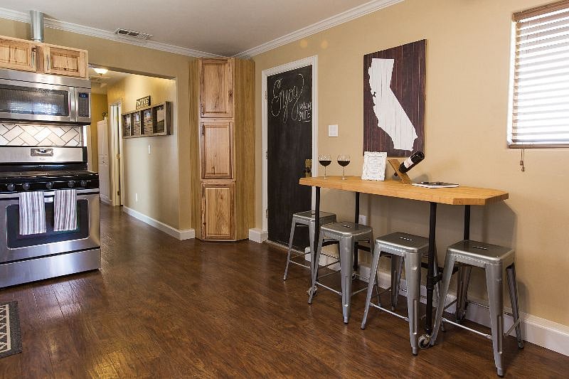 Furnished Finder property 509887_1 photo 3