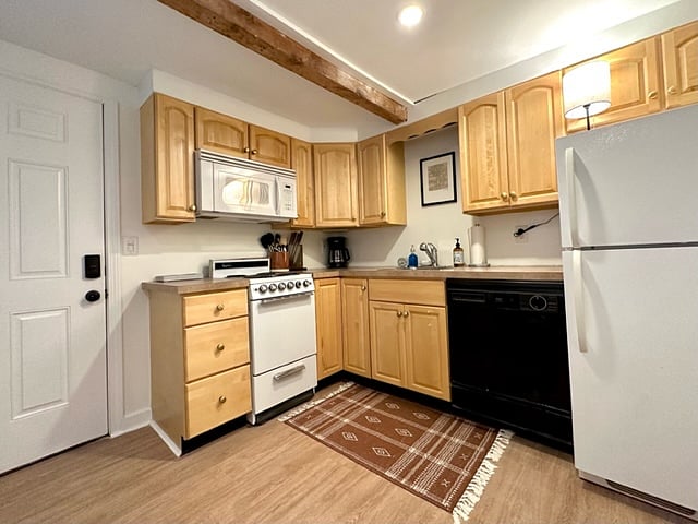 Furnished Finder property 509895_1 photo 11