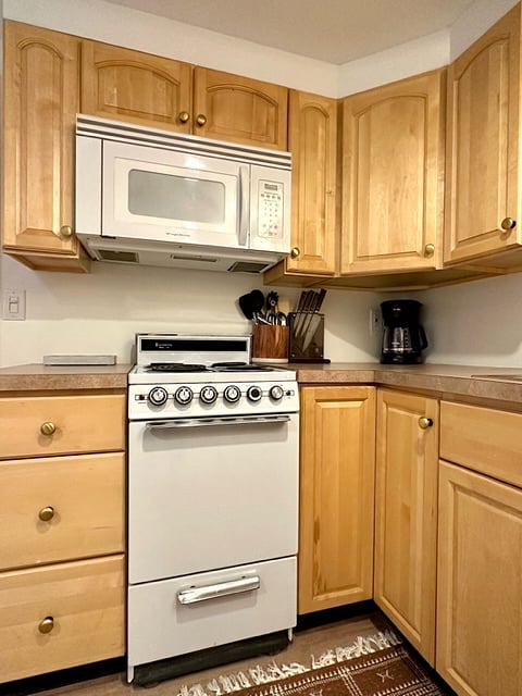 Furnished Finder property 509895_1 photo 18