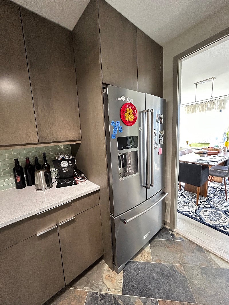 Shared Kitchen w/all cooking equipment and dishware