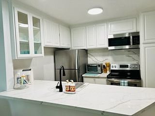 Furnished Finder property 510092_1 photo 3
