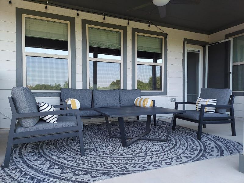 upper back patio, includes fan and misters