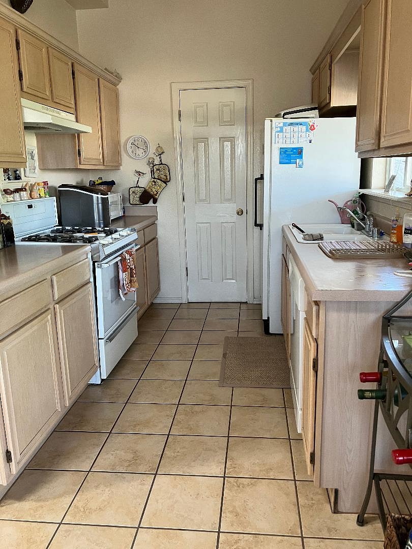 Furnished Finder property 510152_1 photo 8
