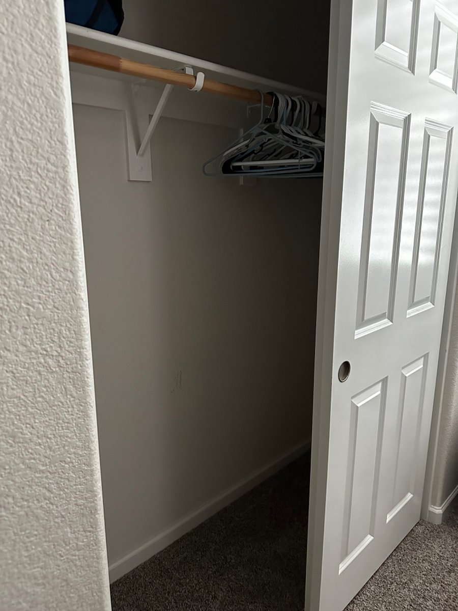 Standard closet