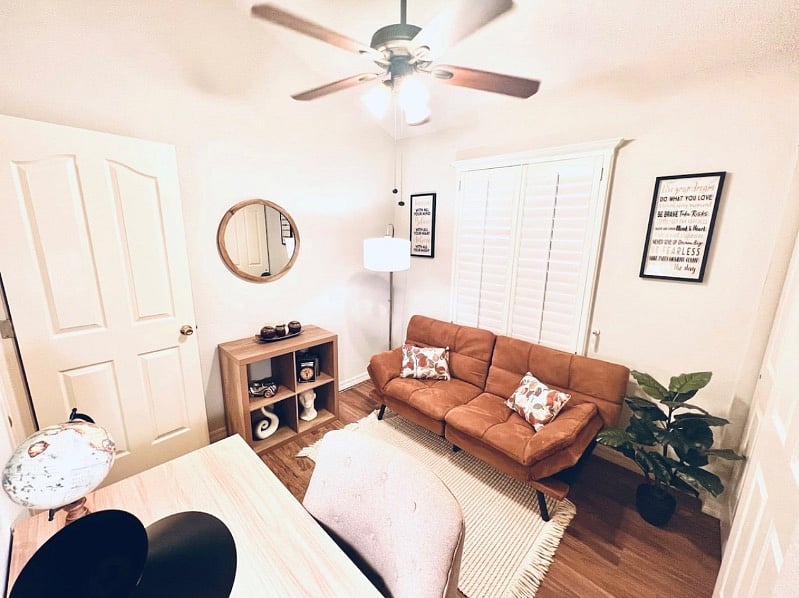 3rd room/office