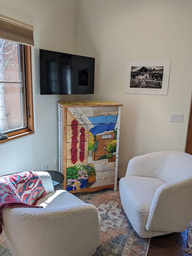 6 drawer dresser; two comfy swivel chairs