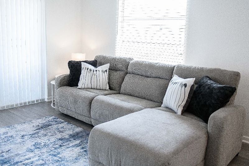 Furnished Finder property 510506_1 photo 4
