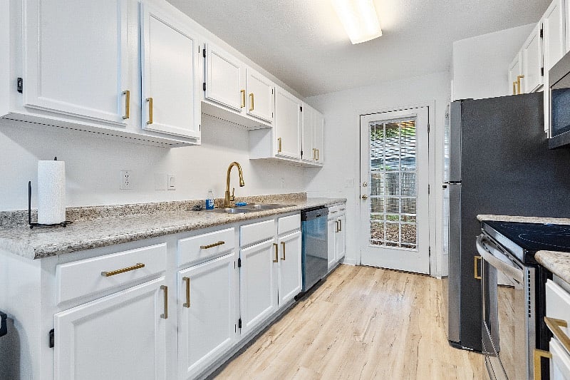 Furnished Finder property 510993_1 photo 6