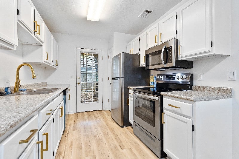 Furnished Finder property 510993_1 photo 8
