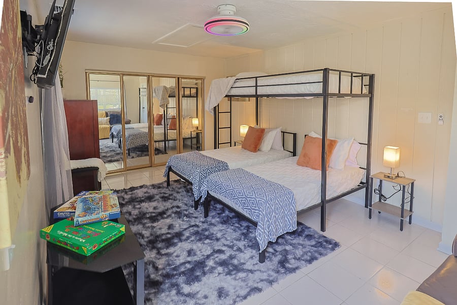 Furnished Finder property 511068_1 photo 34