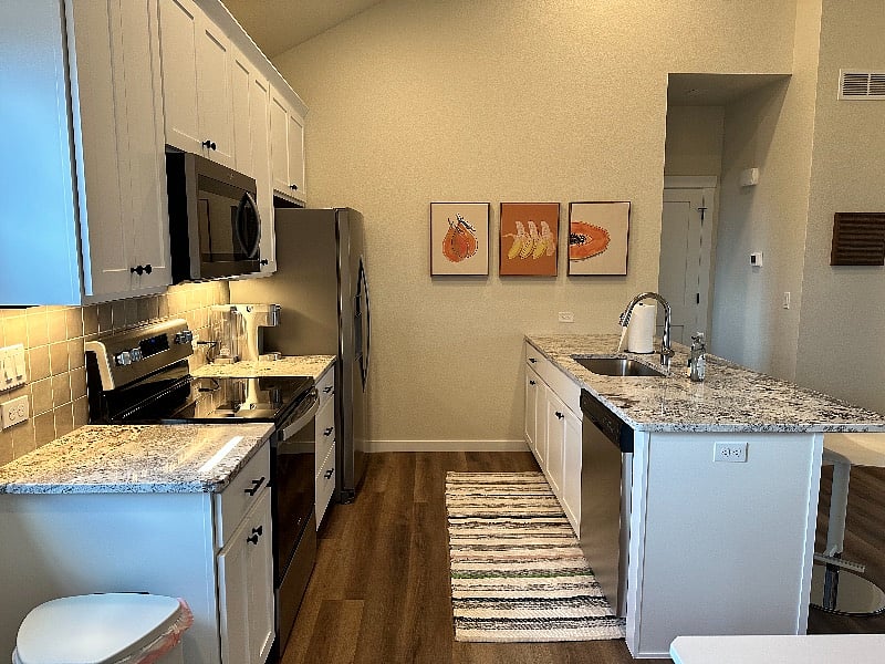 Furnished Finder property 511153_1 photo 2