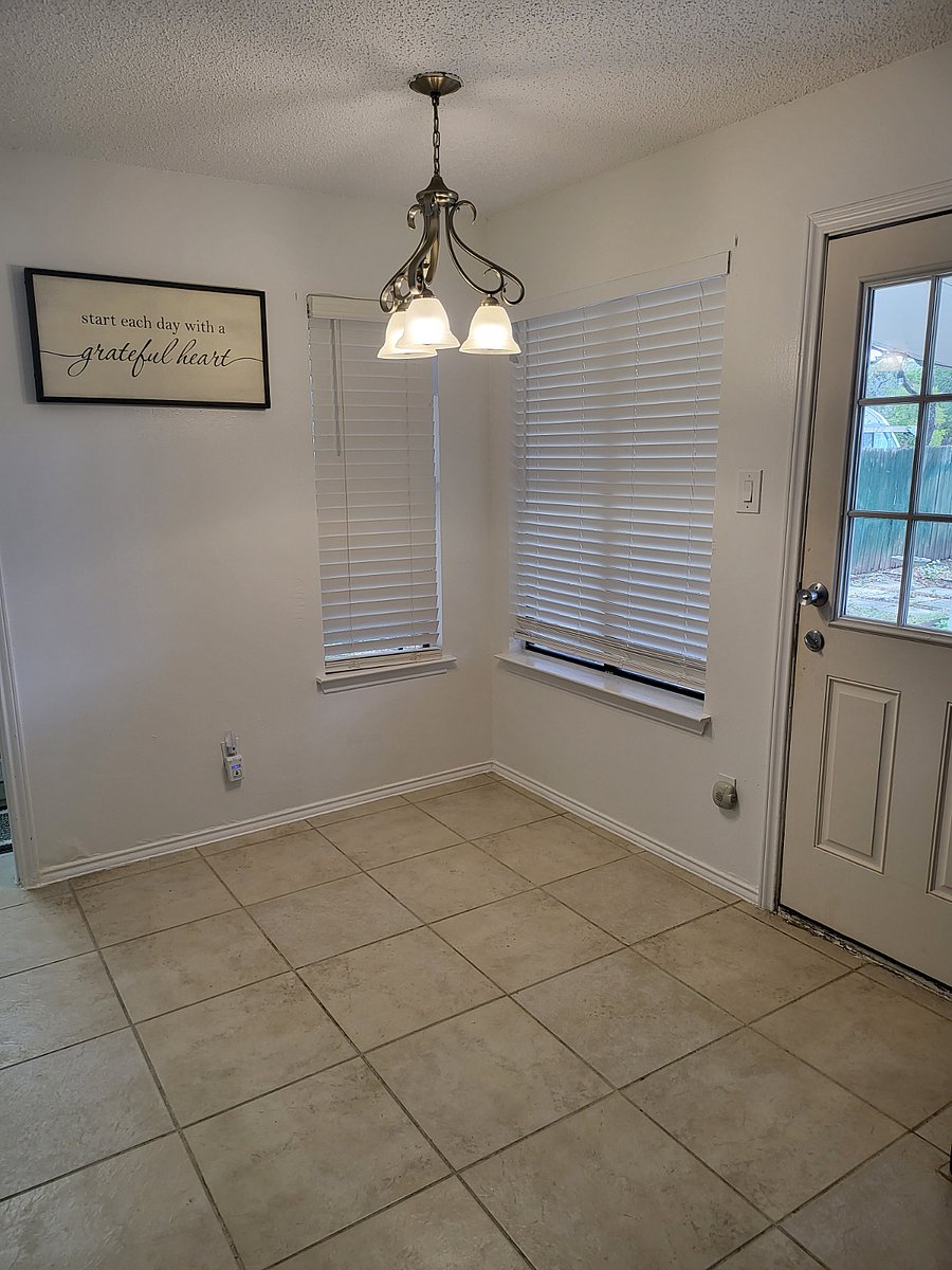 Furnished Finder property 511187_1 photo 24