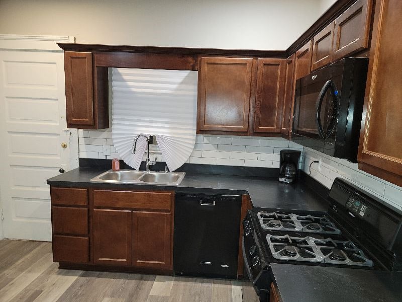 Furnished Finder property 511240_1 photo 14