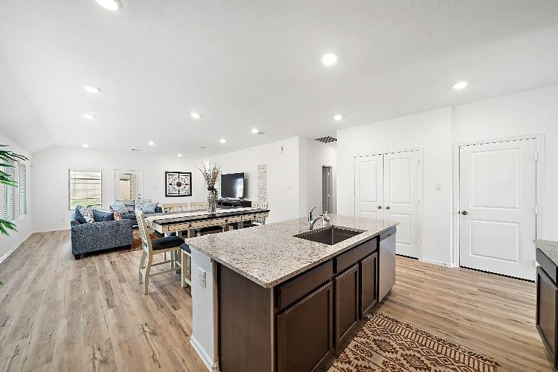 Furnished Finder property 511272_1 photo 10