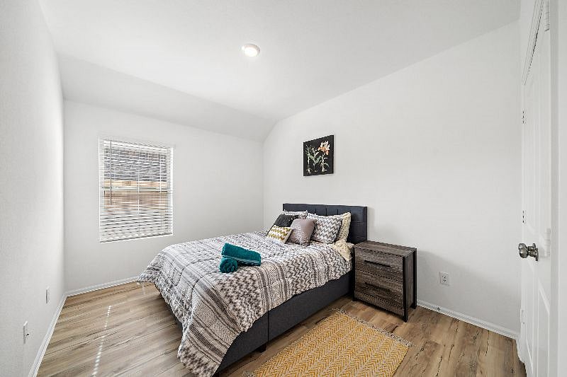Furnished Finder property 511272_1 photo 11