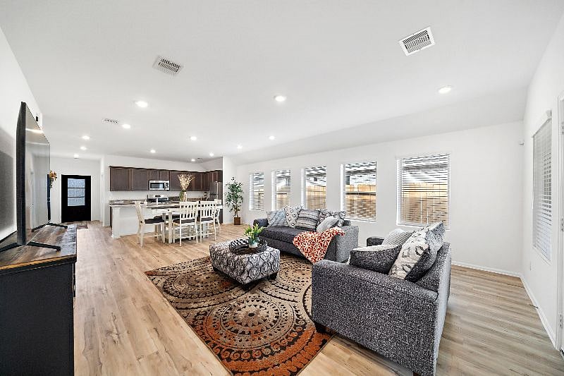 Furnished Finder property 511272_1 photo 19