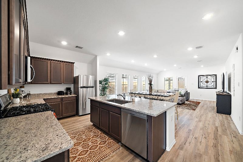 Furnished Finder property 511272_1 photo 20