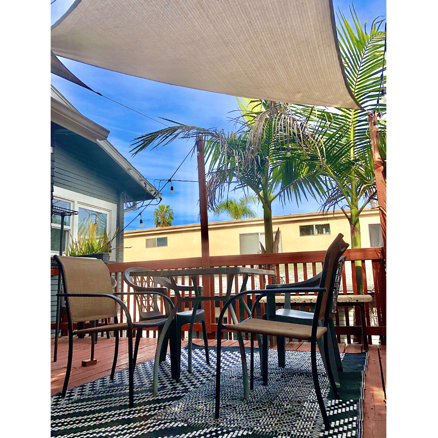 Private patio to relax in the sun and fresh air