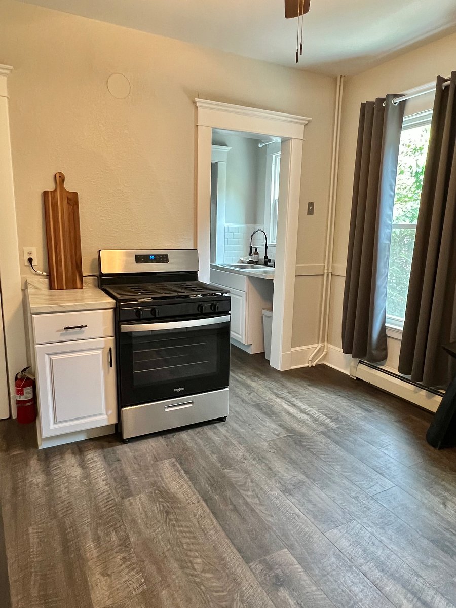 Furnished Finder property 511402_1 photo 10