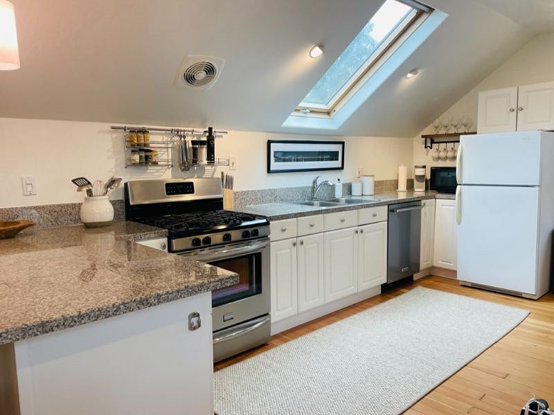 Furnished Finder property 511440_1 photo 9