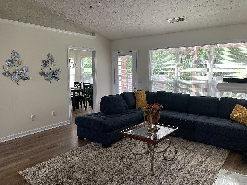 Furnished Finder property 511441_1 photo 3