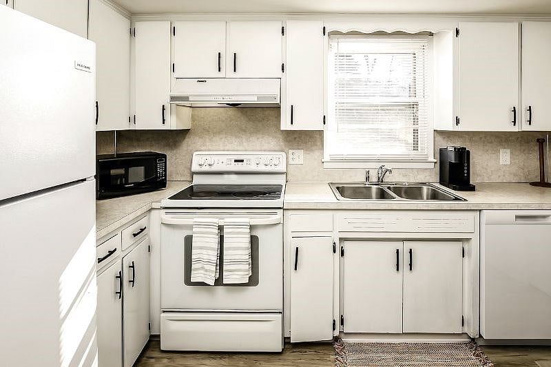 Furnished Finder property 511462_1 photo 6
