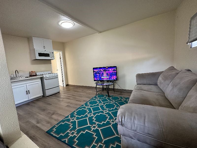 Furnished Finder property 511534_1 photo 6