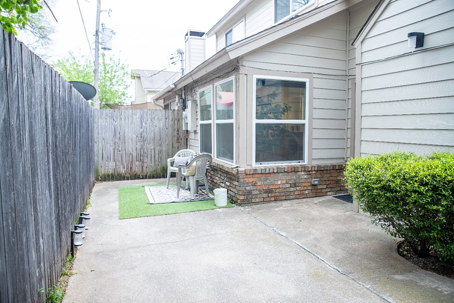 Private back yard with seating, artificial turf for  your Fur baby.