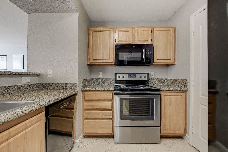 Furnished Finder property 511623_1 photo 19