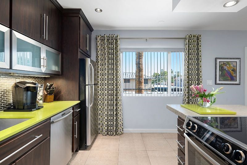 Furnished Finder property 511714_2 photo 9