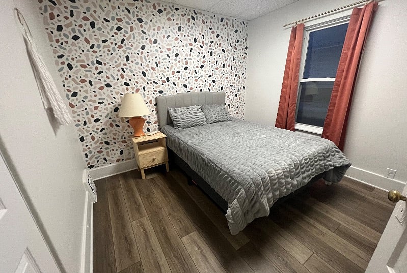 Bedroom #1 w/ Queen Bed & Walk In Closet