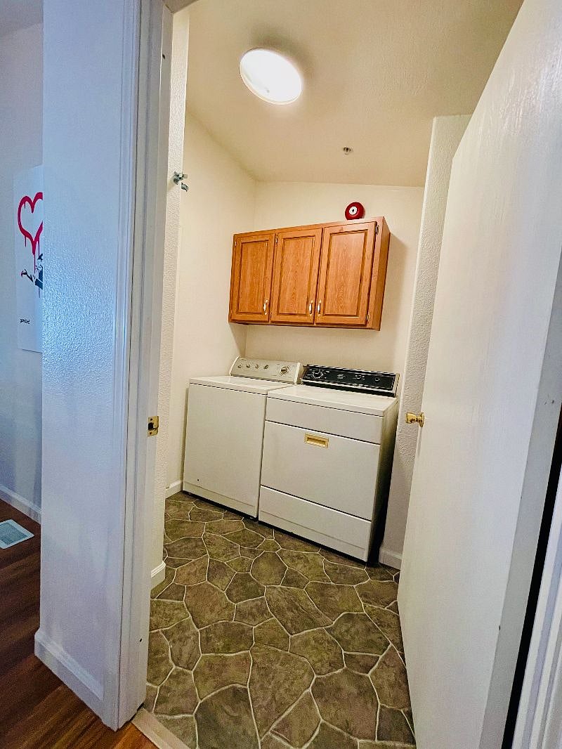 Furnished Finder property 511744_1 photo 11