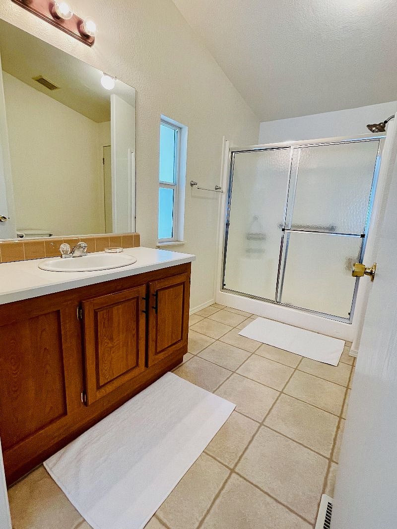 Furnished Finder property 511744_1 photo 16